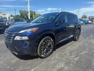 Nissan Rogue 2024 AWD Platinum 4dr Crossover