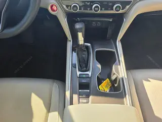Honda Accord 2022 LX Sedán 4 puertas