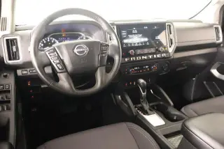 Nissan Frontier 2025 4x2 SV 4dr Crew Cab 5 ft. SB