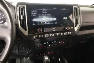 Nissan Frontier 2025 4x2 SV 4dr Crew Cab 5 ft. SB