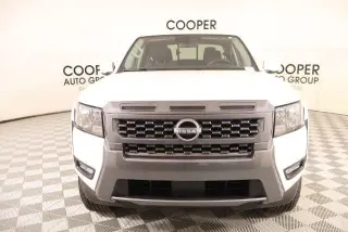 Nissan Frontier 2025 4x2 SV 4dr Crew Cab 5 ft. SB