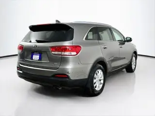 Kia Sorento 2017 L 4 SUV