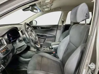 Kia Sorento 2017 L 4 SUV