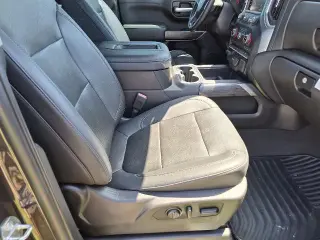 Chevrolet Silverado 1500 2021 4x2 LTZ 4p Cabina Completa 5.8 pies SB