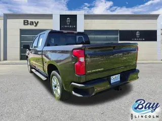 Chevrolet Silverado 1500 2021 4x2 LTZ 4p Cabina Completa 5.8 pies SB