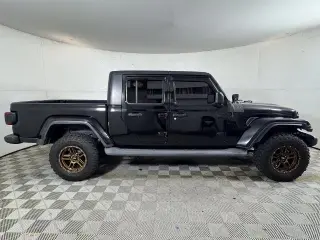 Jeep Gladiator 2020 4x4 Overland 4dr Crew Cab 5.0 ft. SB