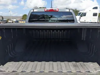 Chevrolet Colorado 2022 4x4 Camioneta de Trabajo 4dr Crew Cab 5 ft. SB