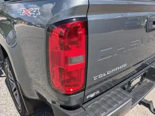 Chevrolet Colorado 2022 4x4 Camioneta de Trabajo 4dr Crew Cab 5 ft. SB