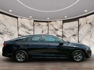 Sedán Kia K5 2021 LXS 4dr
