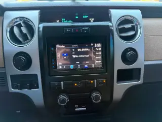 Ford F-150 2013 4x4 King Ranch 4p SuperCrew Styleside 5.5 ft. SB