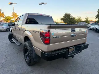 Ford F-150 2013 4x4 King Ranch 4p SuperCrew Styleside 5.5 ft. SB