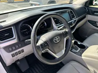 Toyota Highlander 2015 Limited 4dr SUV