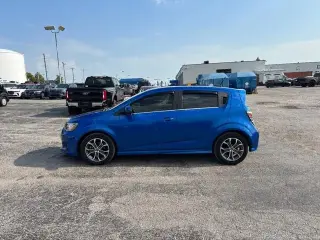 Chevrolet Sónic 2017 LT Automático 4p Hatchback