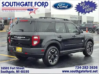 Ford Bronco Sport 2022 AWD Outer Banks 4dr SUV