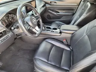 Nissan Altima 2023 2.5 SL 4dr Sed n