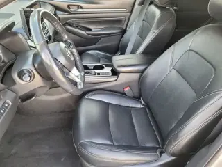 Nissan Altima 2023 2.5 SL 4dr Sed n