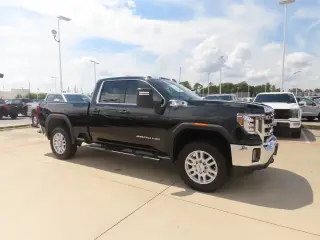 GMC Sierra 2500HD 2022 4x4 SLE 4dr Cabina Doble SB
