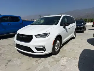 Chrysler Pacifica 2024 Touring L 4dr Mini-Van