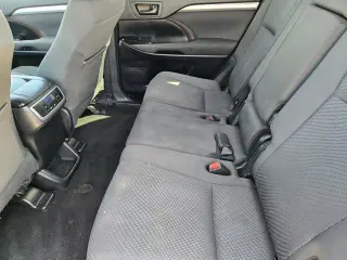 Toyota Highlander 2019 AWD LE 4dr SUV