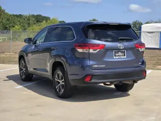 Toyota Highlander 2019 AWD LE 4dr SUV