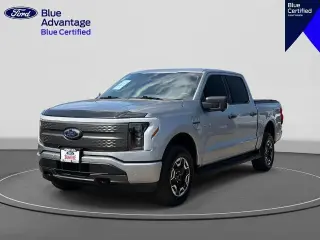 Ford F-150 Lightning 2023 AWD XLT 4p SuperCrew 5.5 ft. SB