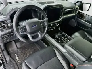 Ford F-150 2023 4x4 Lariat 4p SuperCrew 5.5 ft. SB