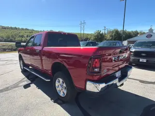 Ram 2500 2026 4x4 Big Horn 4p Puerta de Carga 6.3 ft. SB Camion