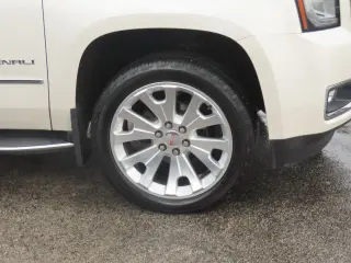 GMC Yukon XL 2015 4x4 Denali 4dr SUV