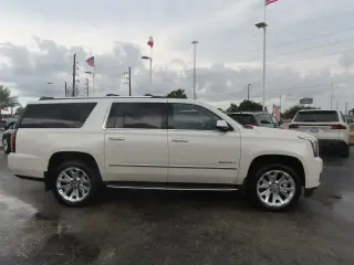 GMC Yukon XL 2015 4x4 Denali 4dr SUV