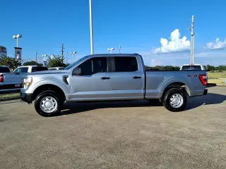 Ford F-150 2022 4x4 XL 4dr SuperCrew 5.5 ft. SB
