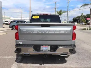 Chevrolet Silverado 1500 2026 4x4 LT 4dr Crew Cab 5.8 ft. CB con 1LT