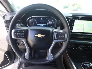Chevrolet Silverado 1500 2026 4x4 LT 4dr Crew Cab 5.8 ft. CB con 1LT