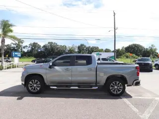 Chevrolet Silverado 1500 2026 4x4 LT 4dr Crew Cab 5.8 ft. CB con 1LT