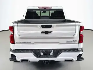 Chevrolet Silverado 1500 2024 4x4 High Country 4dr Crew Cab 5.8 ft. SB