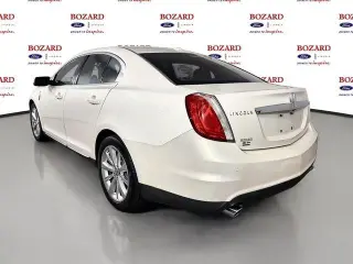 Lincoln MKS 2009 4dr Sedán