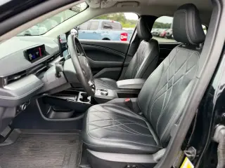 Ford Mustang Mach-E 2023 AWD Select 4dr SUV