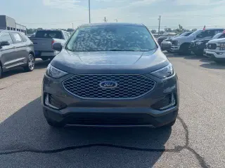 Ford Edge 2023 AWD SEL 4dr Crossover