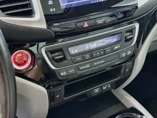 Honda Ridgeline 2020 AWD RTL-E 4dr Crew Cab 5.3 ft. SB
