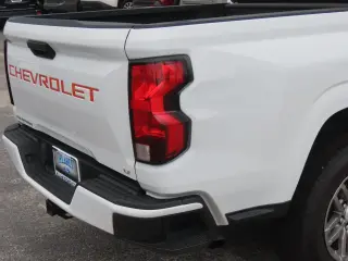 Chevrolet Colorado 2024 4x2 LT 4p Cab de Tripulante 5 ft. CB