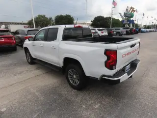 Chevrolet Colorado 2024 4x2 LT 4p Cab de Tripulante 5 ft. CB