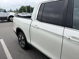 Honda Ridgeline 2019 RTL-T 4dr Crew Cab 5.3 ft. SB