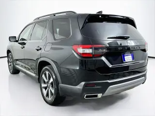 Honda Pilot 2025 Touring 4dr SUV