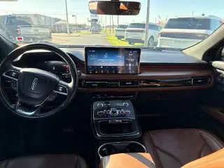 Lincoln Nautilus 2023 Reserve 4dr SUV
