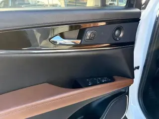 Lincoln Nautilus 2023 Reserve 4dr SUV