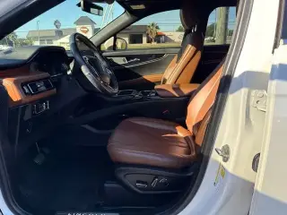 Lincoln Nautilus 2023 Reserve 4dr SUV