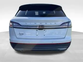 Lincoln Nautilus 2023 Reserve 4dr SUV
