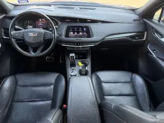 Cadillac XT4 2019 Sport 4dr Crossover
