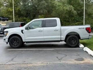 Ford F-150 2024 4x4 XLT 4dr SuperCrew 5.5 ft. SB