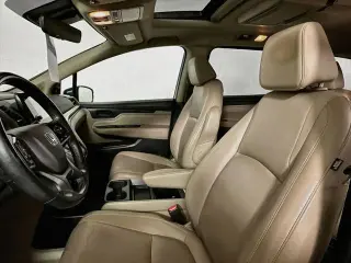 Honda Odyssey 2019 Touring 4dr Mini-Van