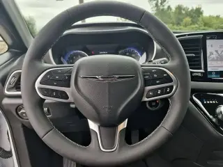 Chrysler Pacifica 2026 Select 4dr Mini-Van